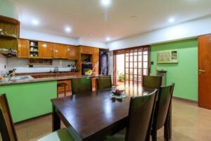 Casa 5 Amb en Liniers Comedor Diario