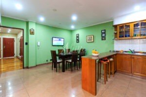 Casa 5 Amb en Liniers Cocina