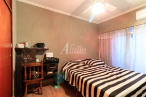 Casa 5 Amb en Liniers Dormitorio